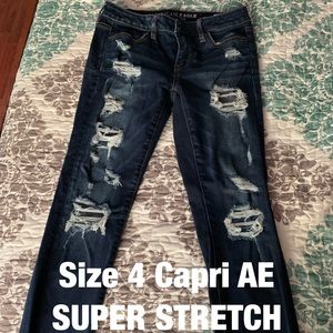 American Eagle capri jeans